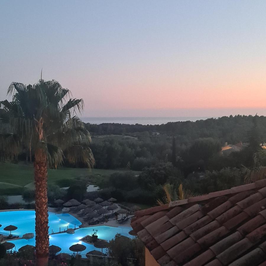 Hameau Des Amandiers Vue Mer - Piscine, Golf Et Tennis Prive Сен-Сір-сюр-Мер Екстер'єр фото